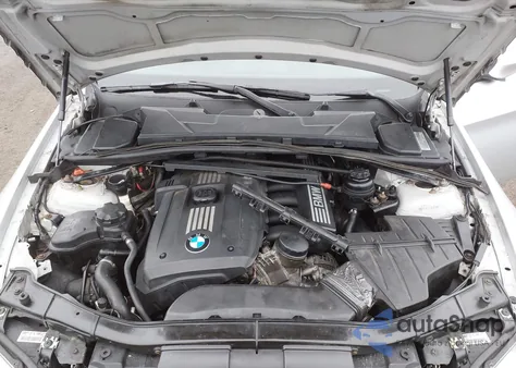 2011 BMW 328I xDrive z USA, uszkodzony, nr VIN WBAPK5C51BF127088